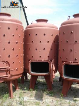 5 vertical cylindrical Tanks in carbon steel 4000 L each