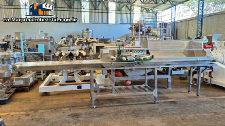 M�quinas DOM Garlic bread cutter and filler for baguettes and rolls